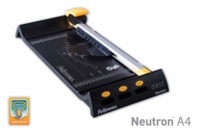Різак Fellowes Neutron A4